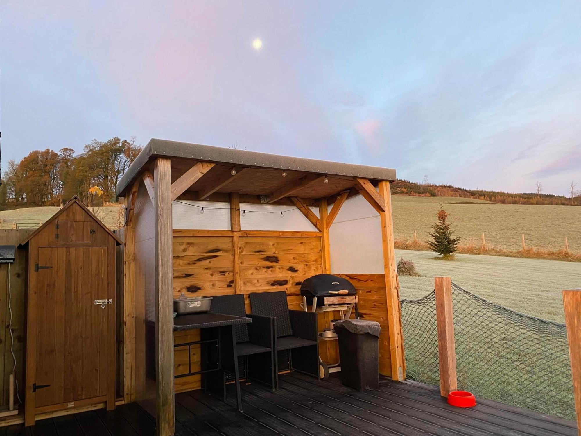 Stunning Shepherds Hut Rural Bliss Dumfries Ngoại thất bức ảnh